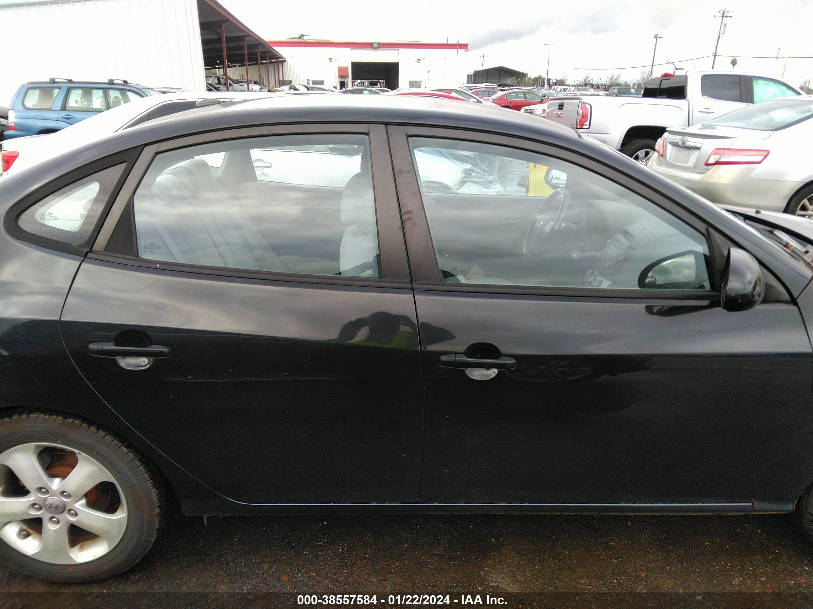 Photo 12 VIN: KMHDU46D88U309416 - HYUNDAI ELANTRA 