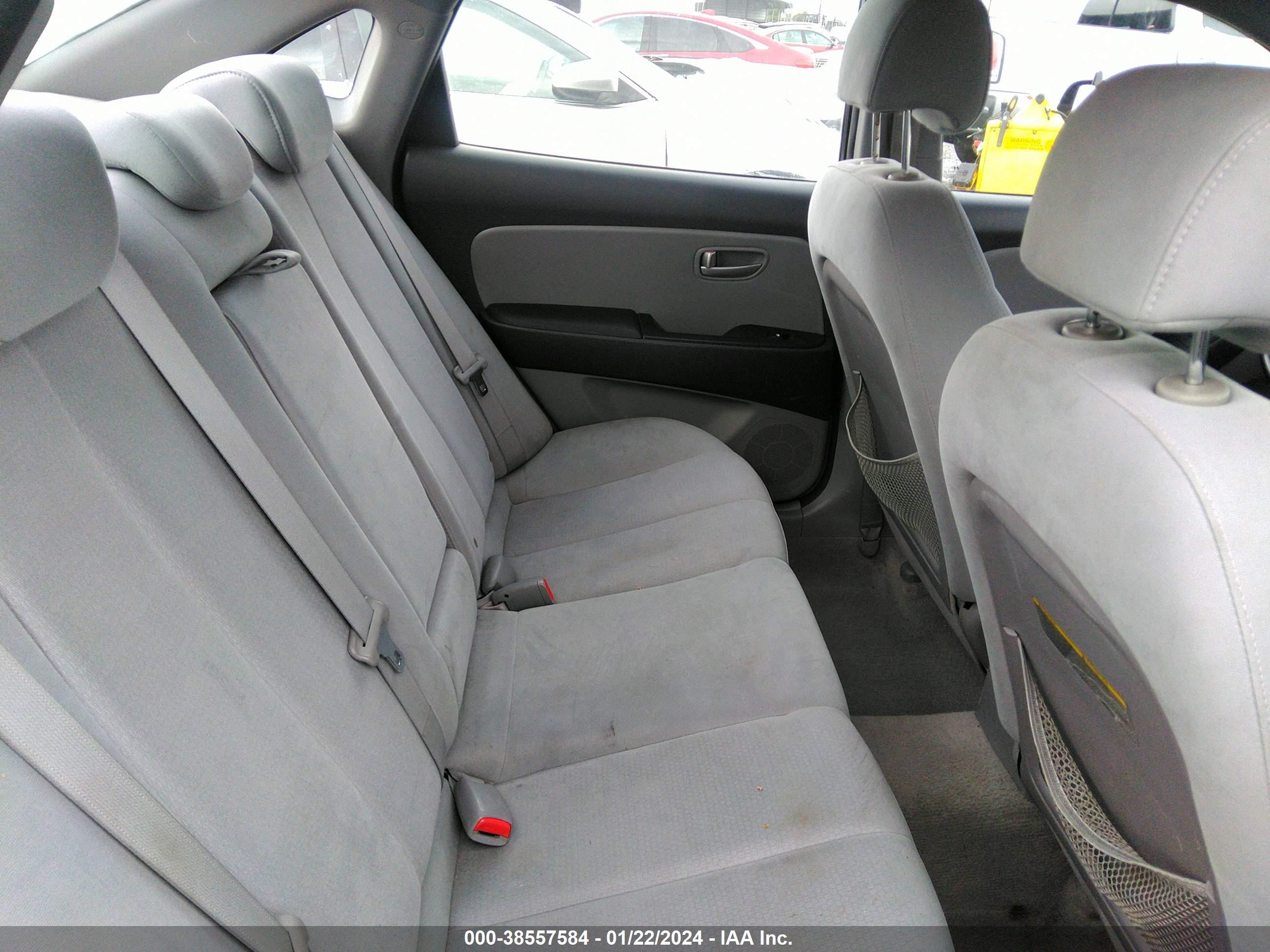 Photo 7 VIN: KMHDU46D88U309416 - HYUNDAI ELANTRA 