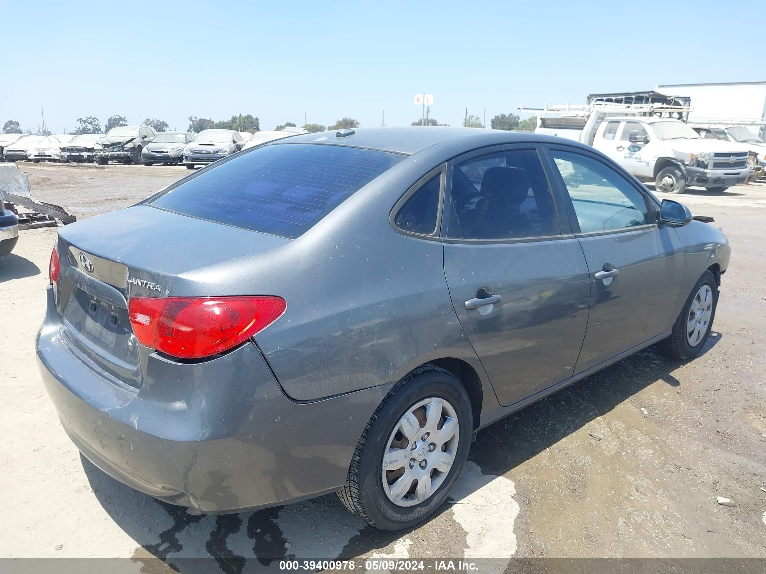 Photo 3 VIN: KMHDU46D88U509213 - HYUNDAI ELANTRA 