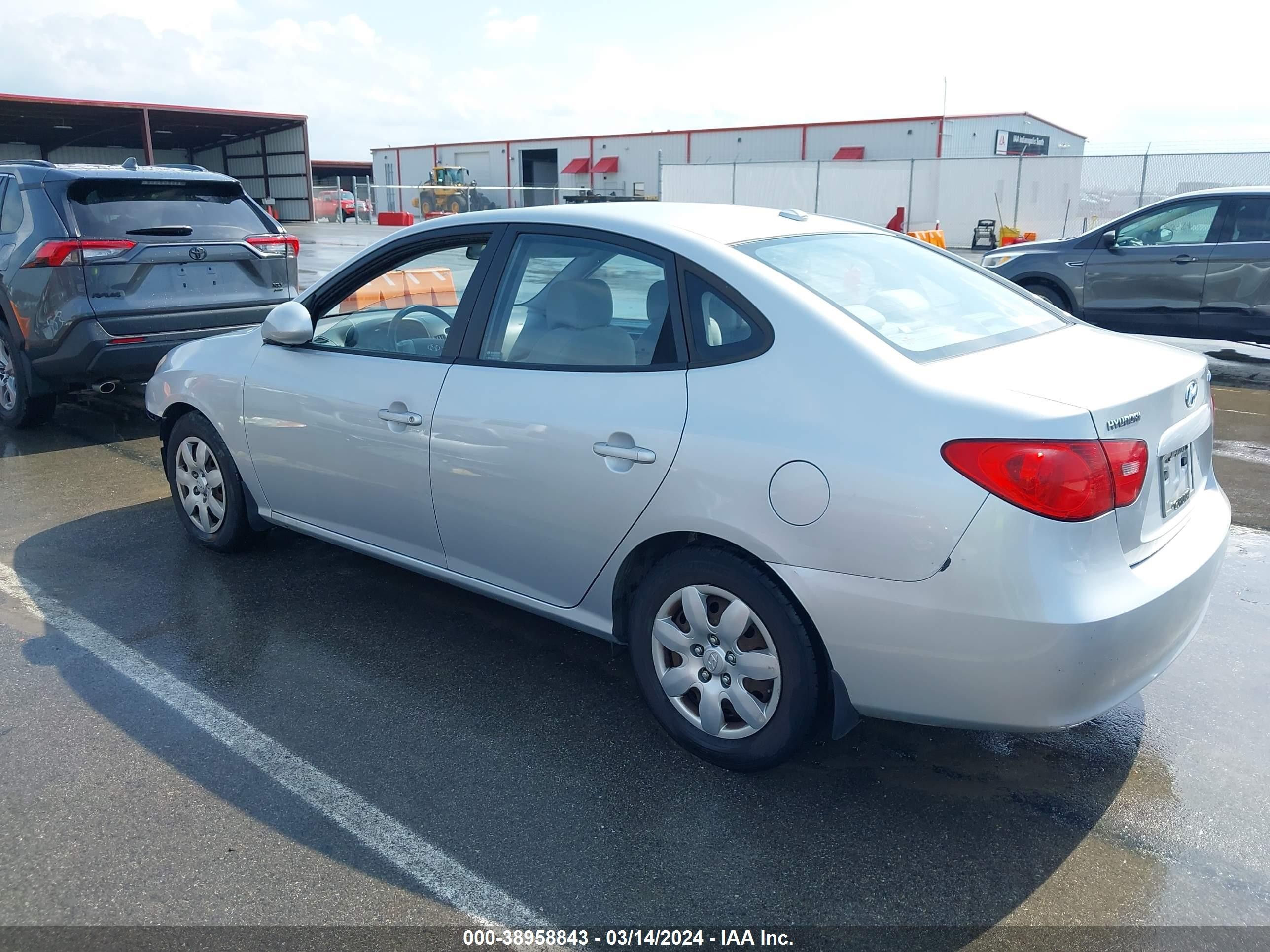 Photo 2 VIN: KMHDU46D89U597164 - HYUNDAI ELANTRA 