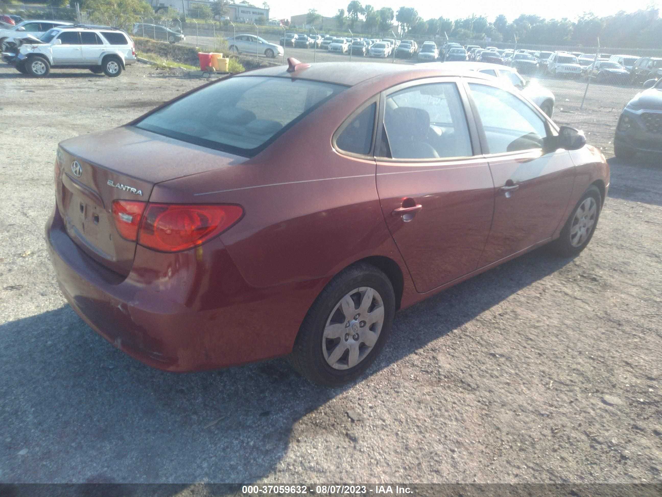 Photo 3 VIN: KMHDU46D89U673708 - HYUNDAI ELANTRA 