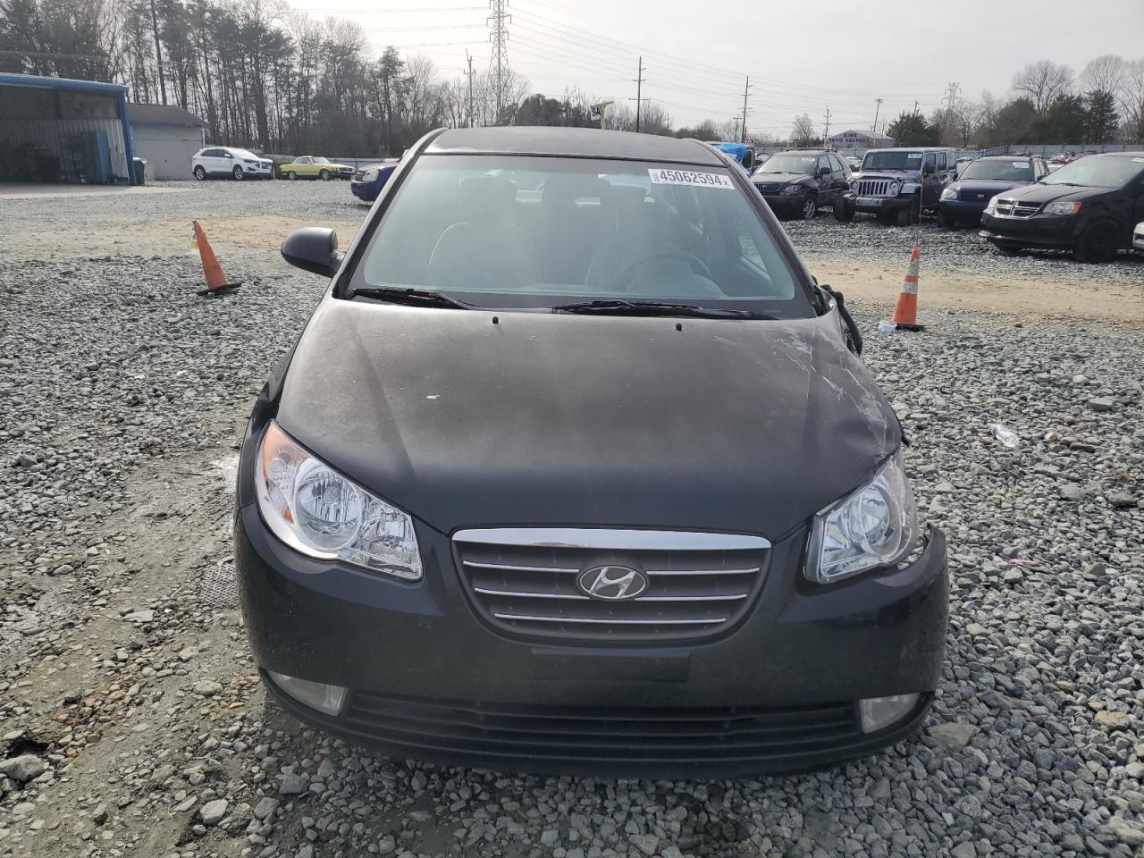 Photo 4 VIN: KMHDU46D98U495743 - HYUNDAI ELANTRA 