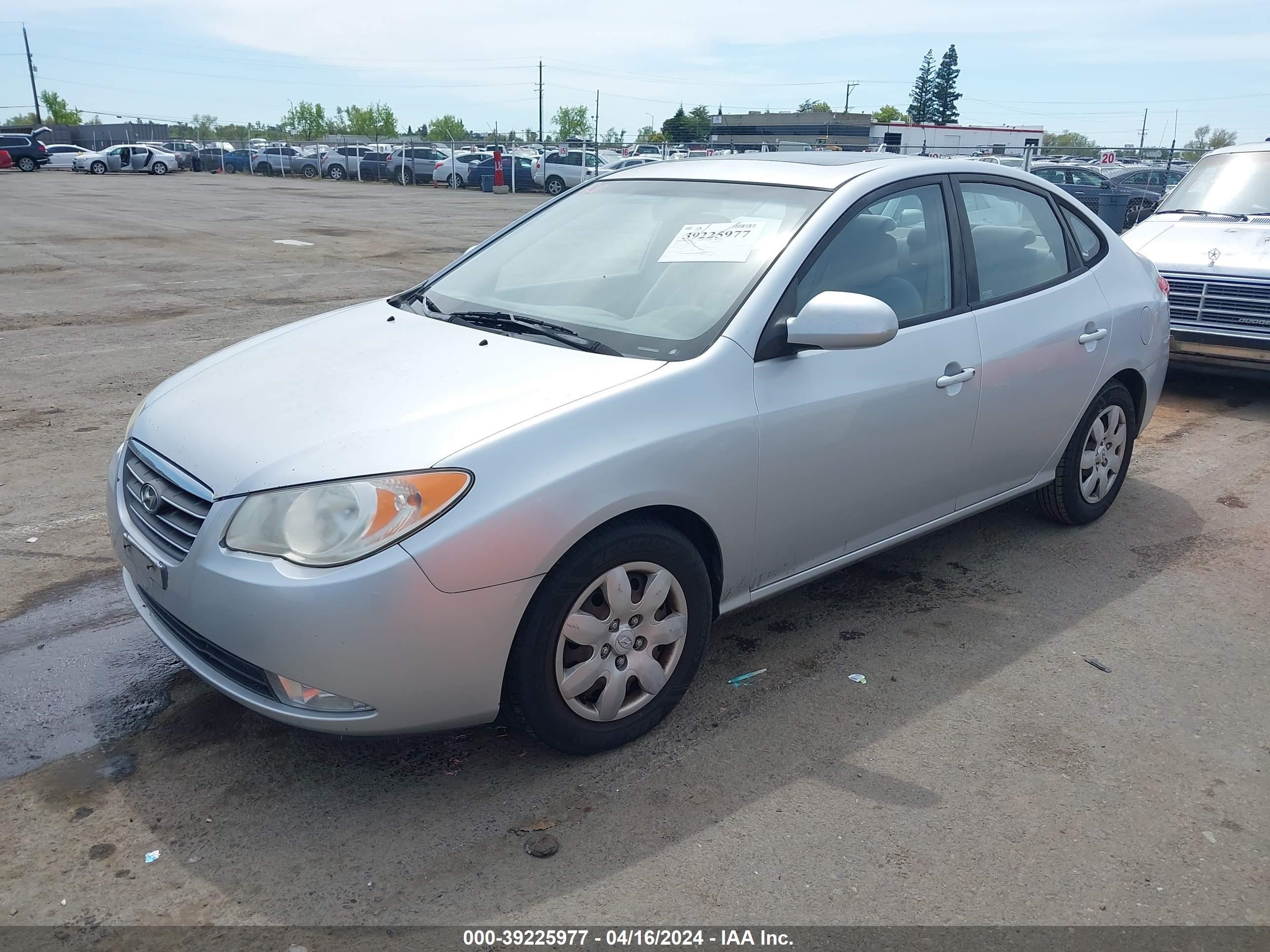 Photo 1 VIN: KMHDU46DX7U166533 - HYUNDAI ELANTRA 