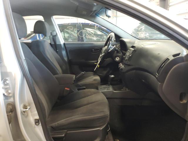 Photo 4 VIN: KMHDU46DX8U334902 - HYUNDAI ELANTRA GL 