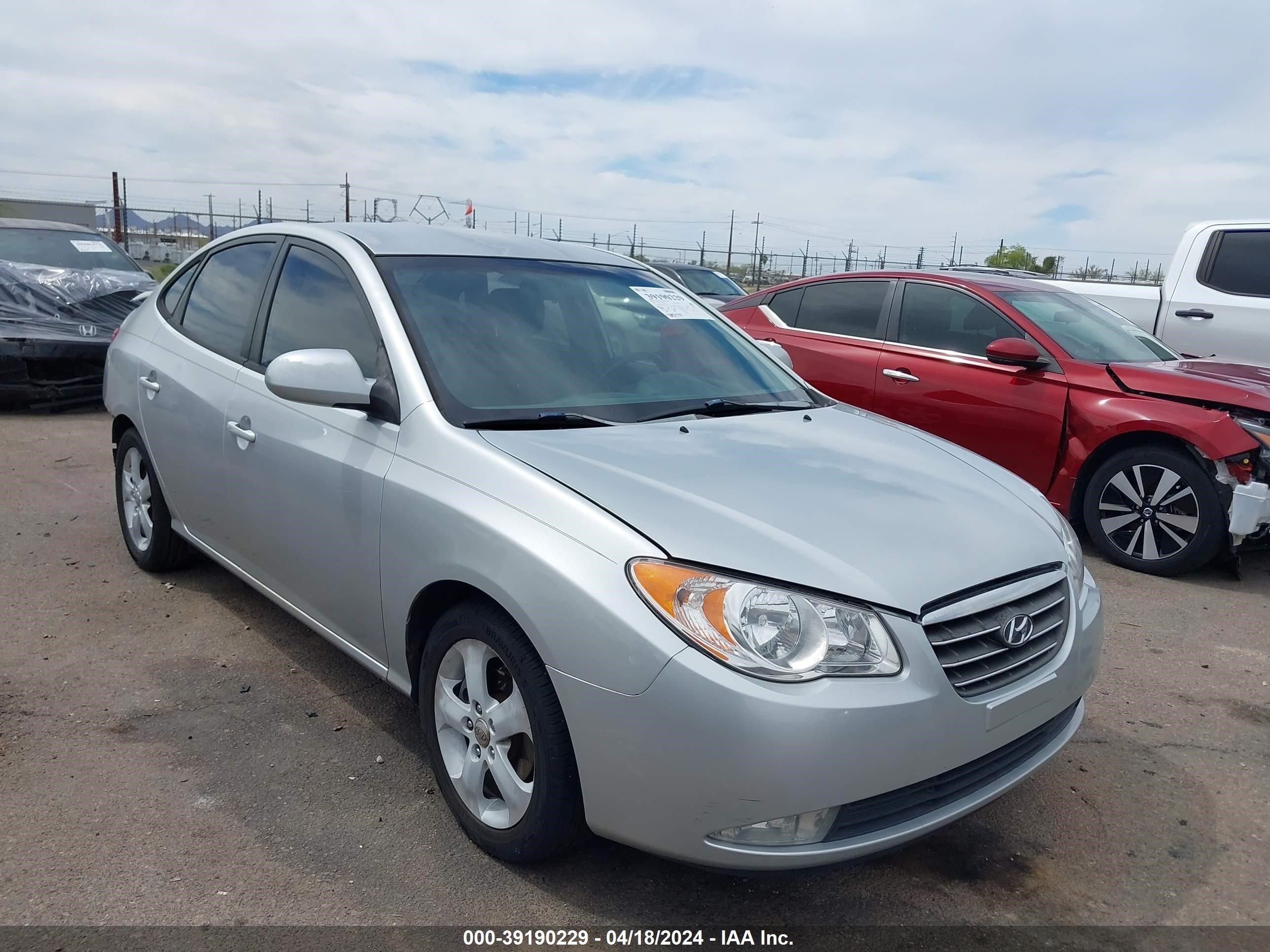 Photo 0 VIN: KMHDU46DX8U355152 - HYUNDAI ELANTRA 