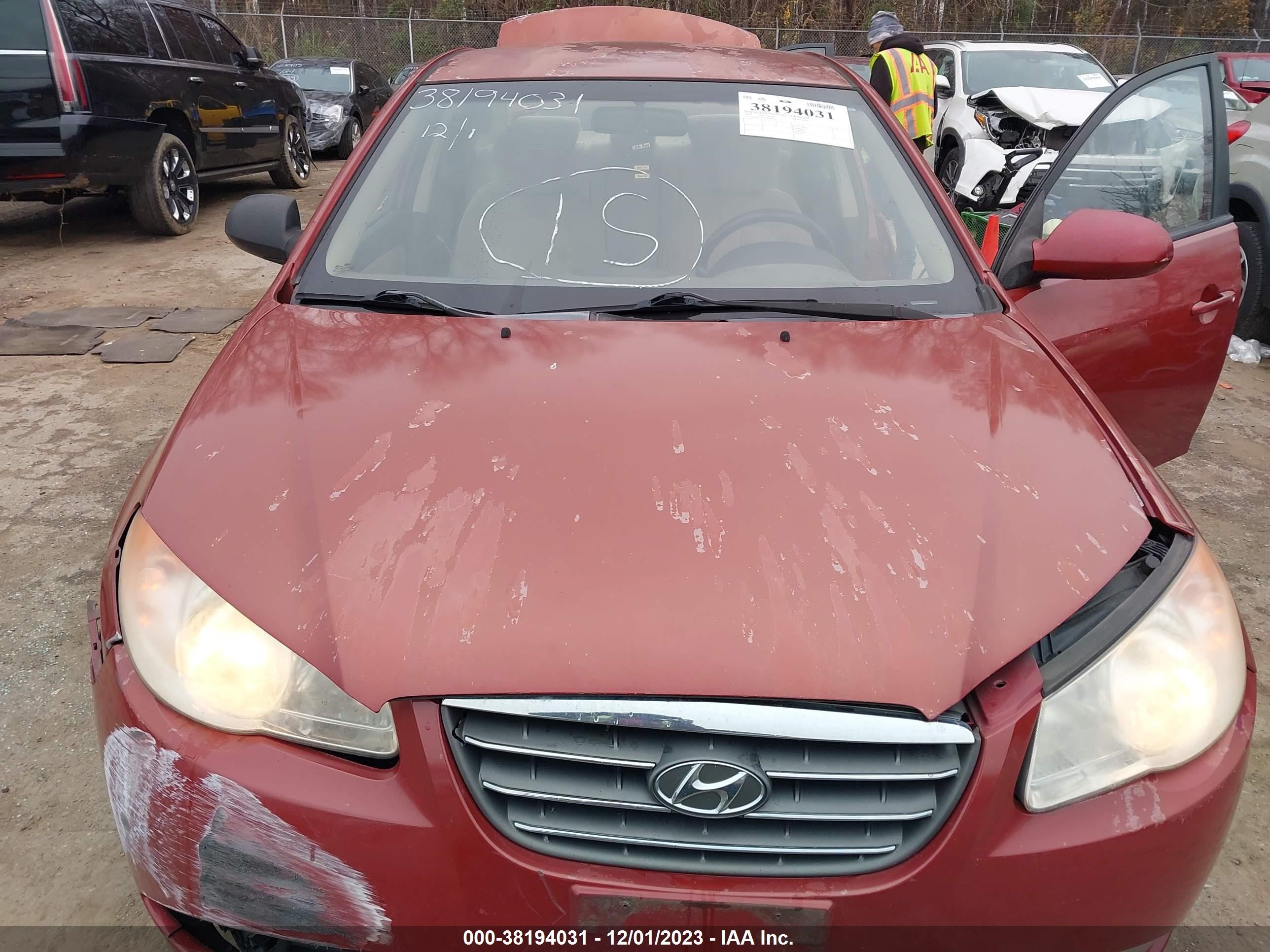 Photo 11 VIN: KMHDU46DX8U480281 - HYUNDAI ELANTRA 