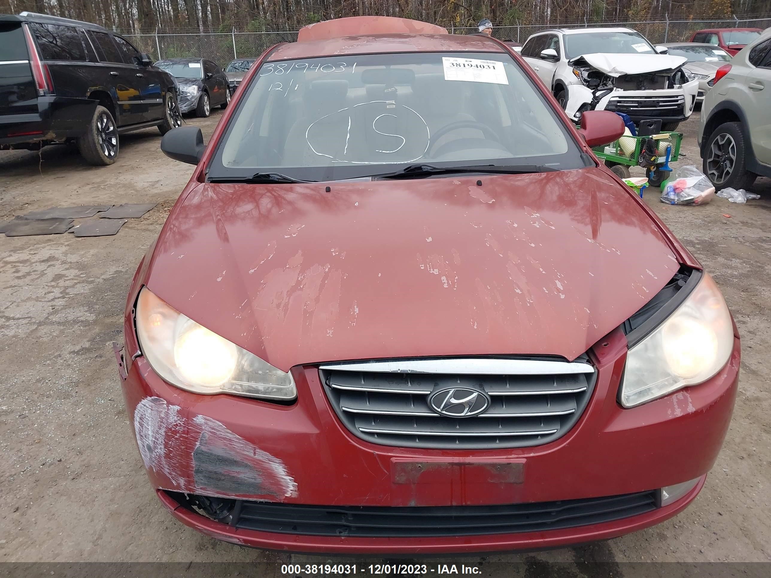 Photo 5 VIN: KMHDU46DX8U480281 - HYUNDAI ELANTRA 