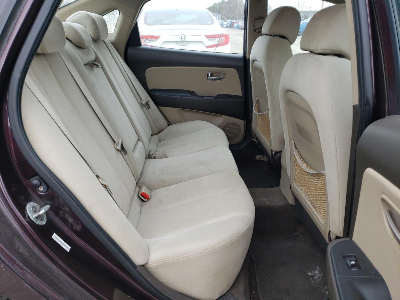 Photo 9 VIN: KMHDU46DX8U548711 - HYUNDAI ELANTRA 