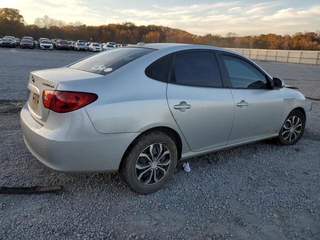 Photo 2 VIN: KMHDU46DX9U593486 - HYUNDAI ELANTRA GL 