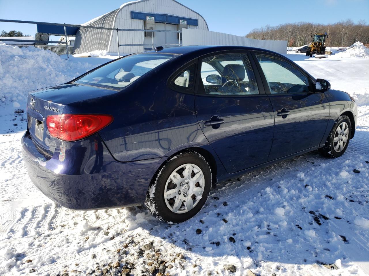 Photo 2 VIN: KMHDU46DX9U627281 - HYUNDAI ELANTRA 