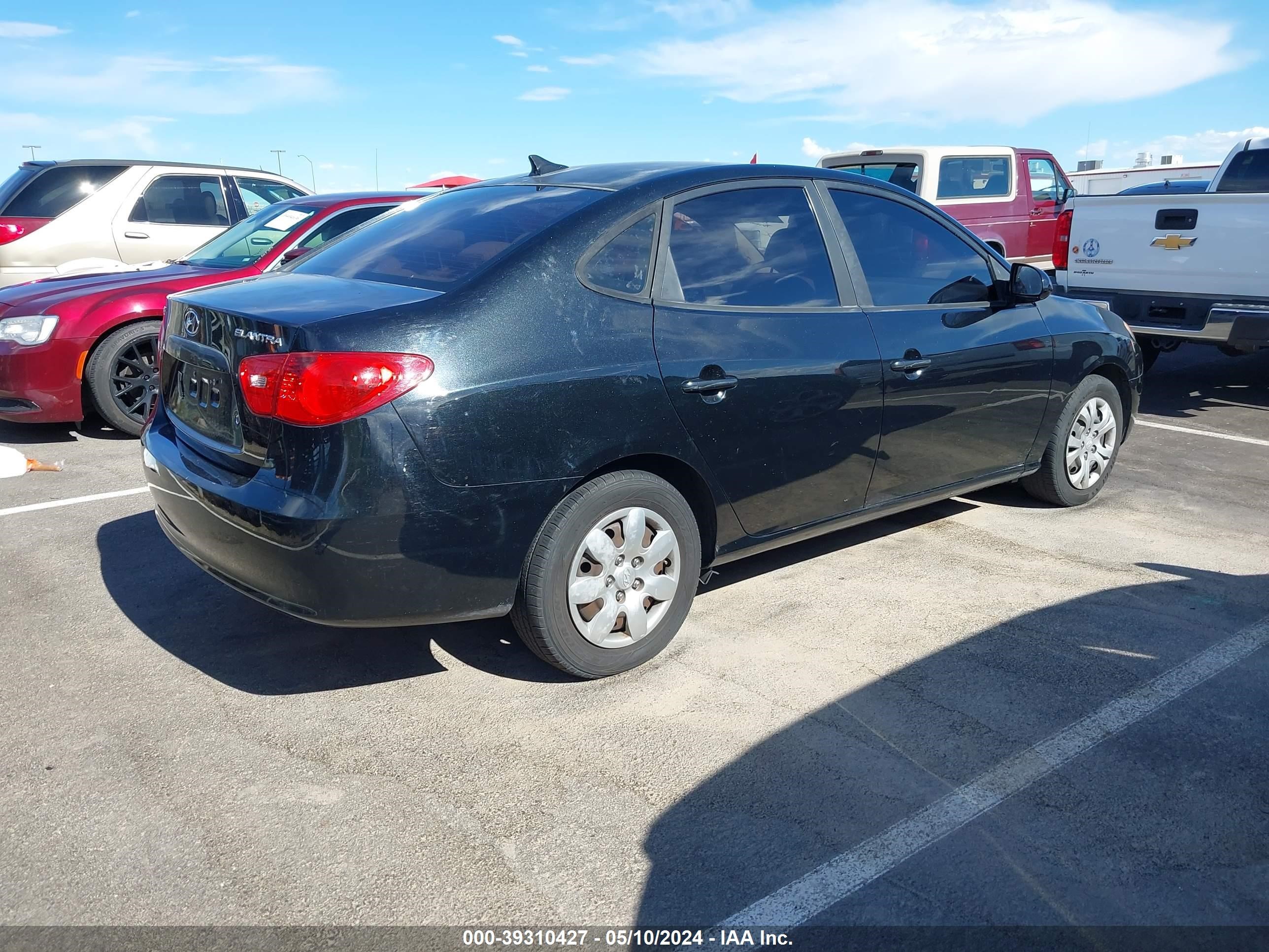 Photo 3 VIN: KMHDU46DX9U709009 - HYUNDAI ELANTRA 