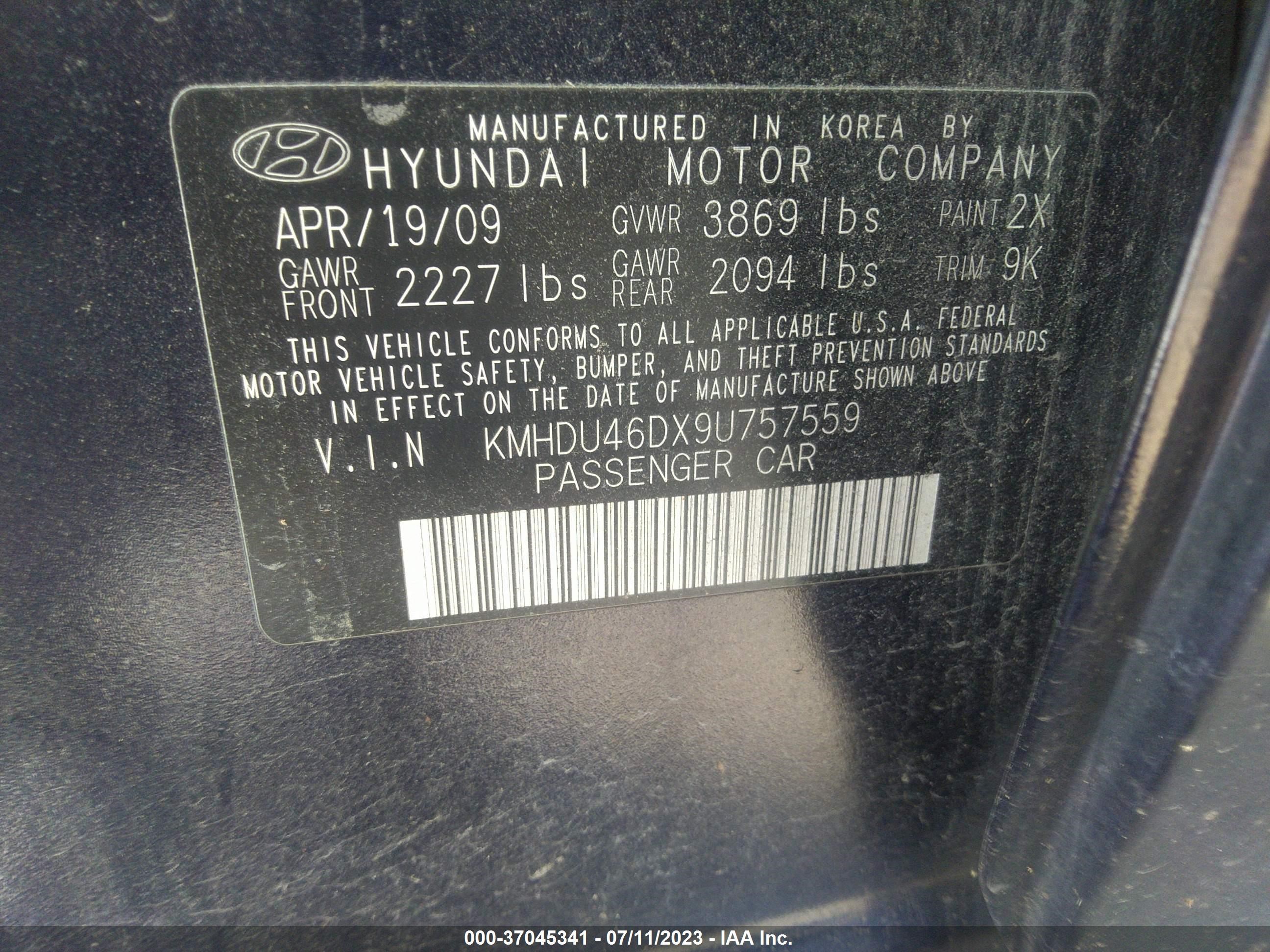 Photo 8 VIN: KMHDU46DX9U757559 - HYUNDAI ELANTRA 