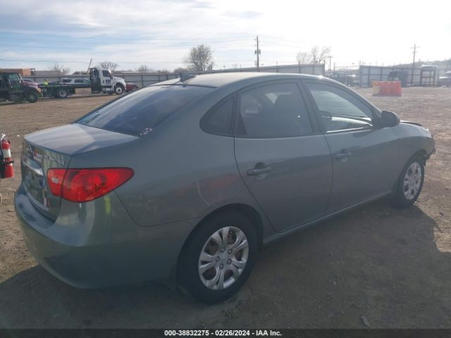 Photo 3 VIN: KMHDU4AD0AU021886 - HYUNDAI ELANTRA 