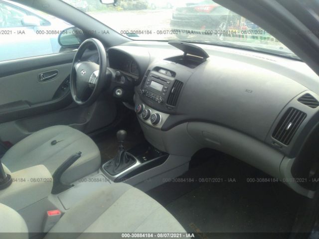 Photo 4 VIN: KMHDU4AD0AU165048 - HYUNDAI ELANTRA 