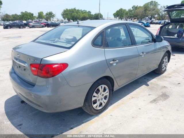 Photo 3 VIN: KMHDU4AD0AU180536 - HYUNDAI ELANTRA 