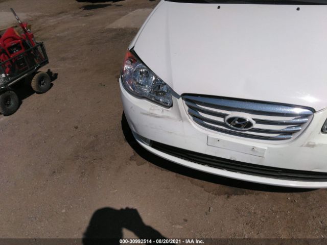 Photo 5 VIN: KMHDU4AD0AU187275 - HYUNDAI ELANTRA 