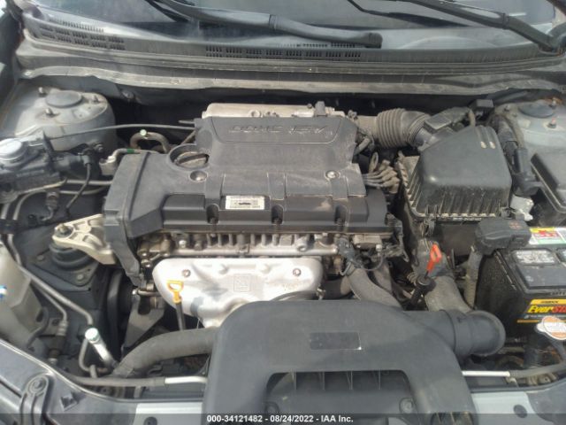 Photo 9 VIN: KMHDU4AD0AU881190 - HYUNDAI ELANTRA 