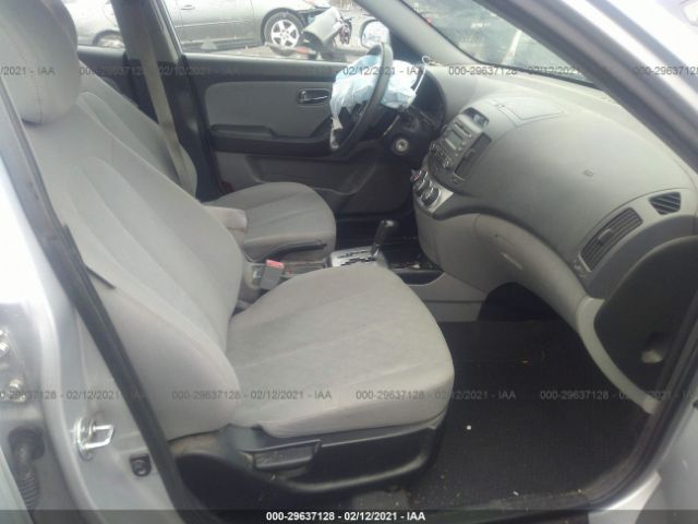 Photo 4 VIN: KMHDU4AD0AU921848 - HYUNDAI ELANTRA 