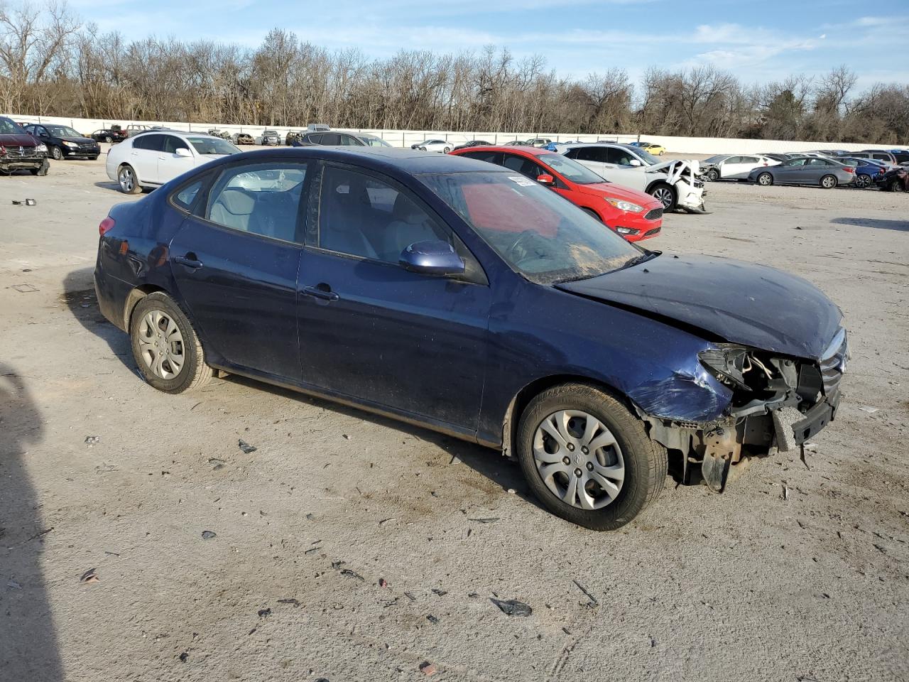 Photo 3 VIN: KMHDU4AD1AU063323 - HYUNDAI ELANTRA 