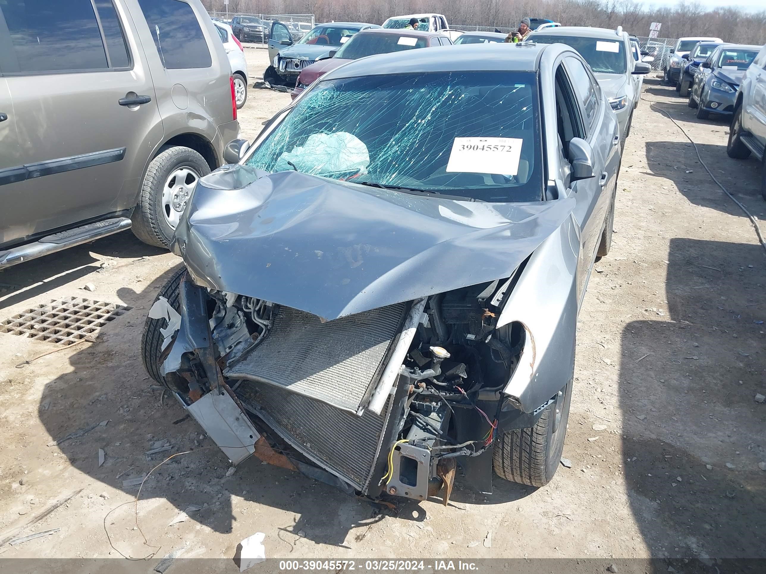 Photo 5 VIN: KMHDU4AD1AU086729 - HYUNDAI ELANTRA 