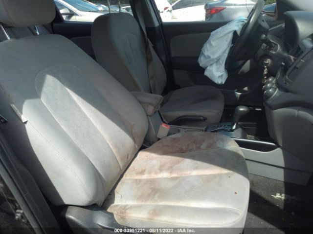 Photo 4 VIN: KMHDU4AD1AU169447 - HYUNDAI ELANTRA 