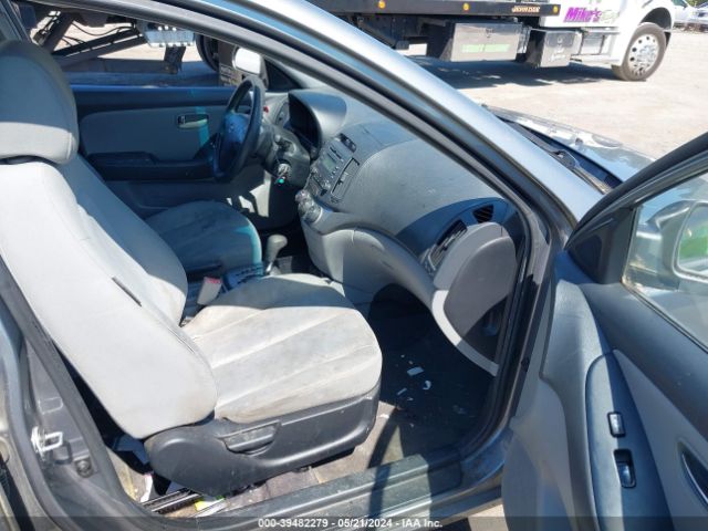 Photo 4 VIN: KMHDU4AD1AU181307 - HYUNDAI ELANTRA 