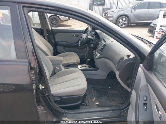 Photo 4 VIN: KMHDU4AD1AU972761 - HYUNDAI ELANTRA 