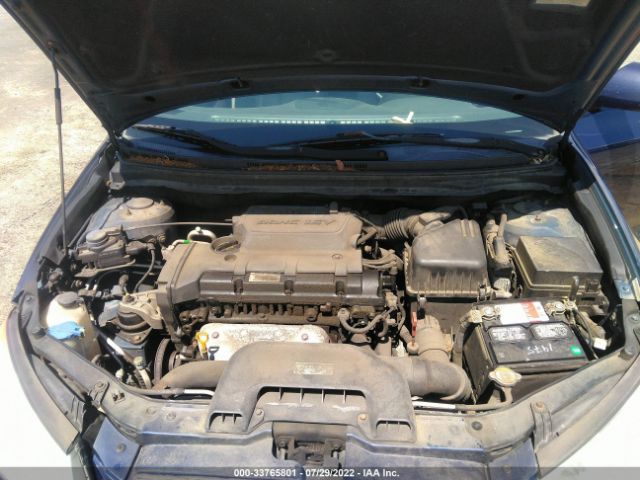 Photo 9 VIN: KMHDU4AD2AU838468 - HYUNDAI ELANTRA 