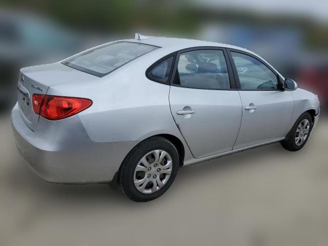 Photo 2 VIN: KMHDU4AD2AU841466 - HYUNDAI ELANTRA 