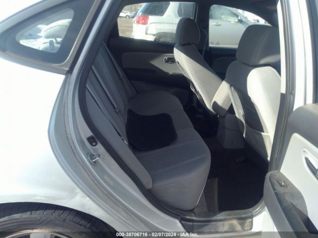 Photo 7 VIN: KMHDU4AD2AU865833 - HYUNDAI ELANTRA 