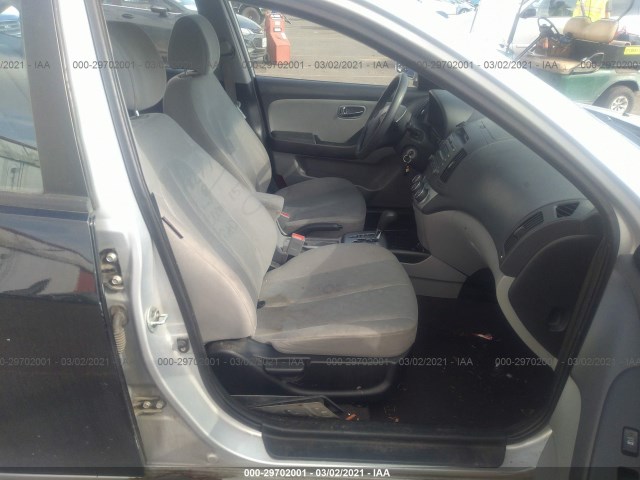 Photo 4 VIN: KMHDU4AD2AU874483 - HYUNDAI ELANTRA 