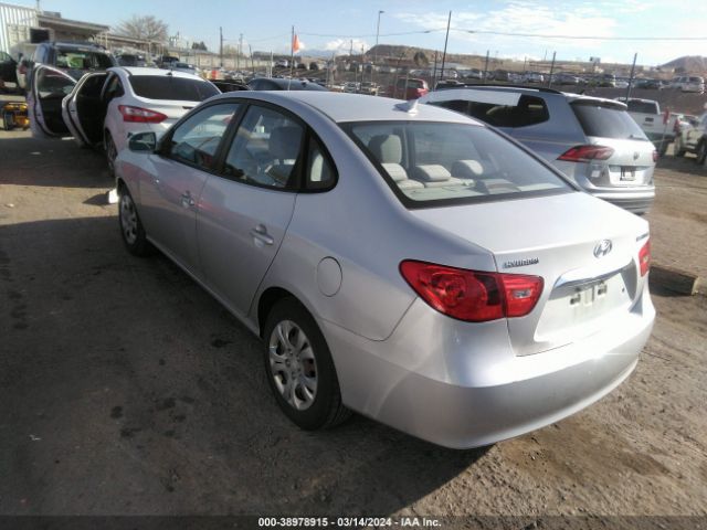 Photo 2 VIN: KMHDU4AD2AU876654 - HYUNDAI ELANTRA 