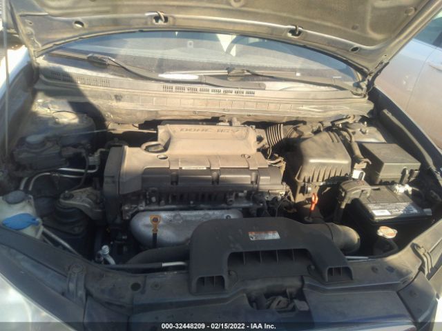 Photo 9 VIN: KMHDU4AD2AU948825 - HYUNDAI ELANTRA 