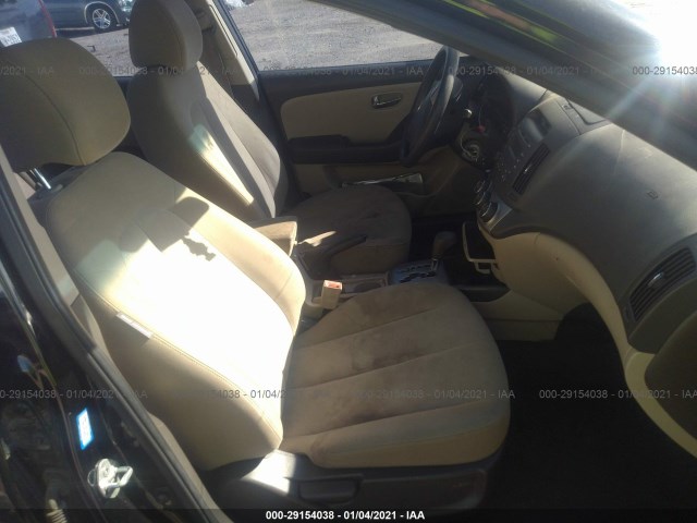 Photo 4 VIN: KMHDU4AD2AU980447 - HYUNDAI ELANTRA 