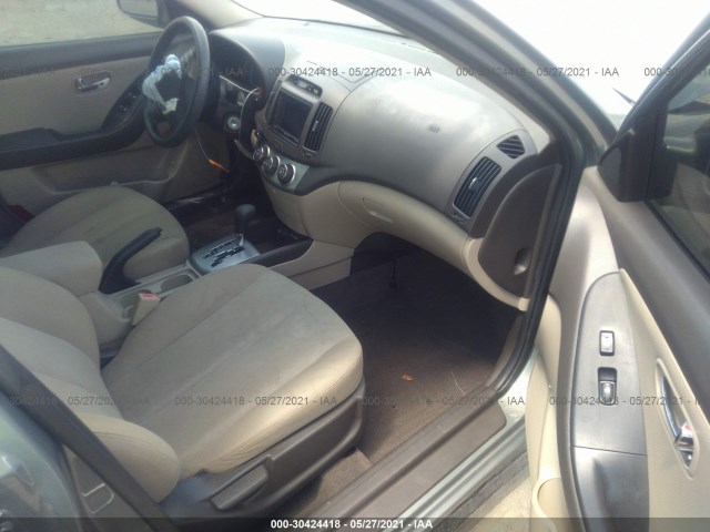 Photo 4 VIN: KMHDU4AD3AU026175 - HYUNDAI ELANTRA 