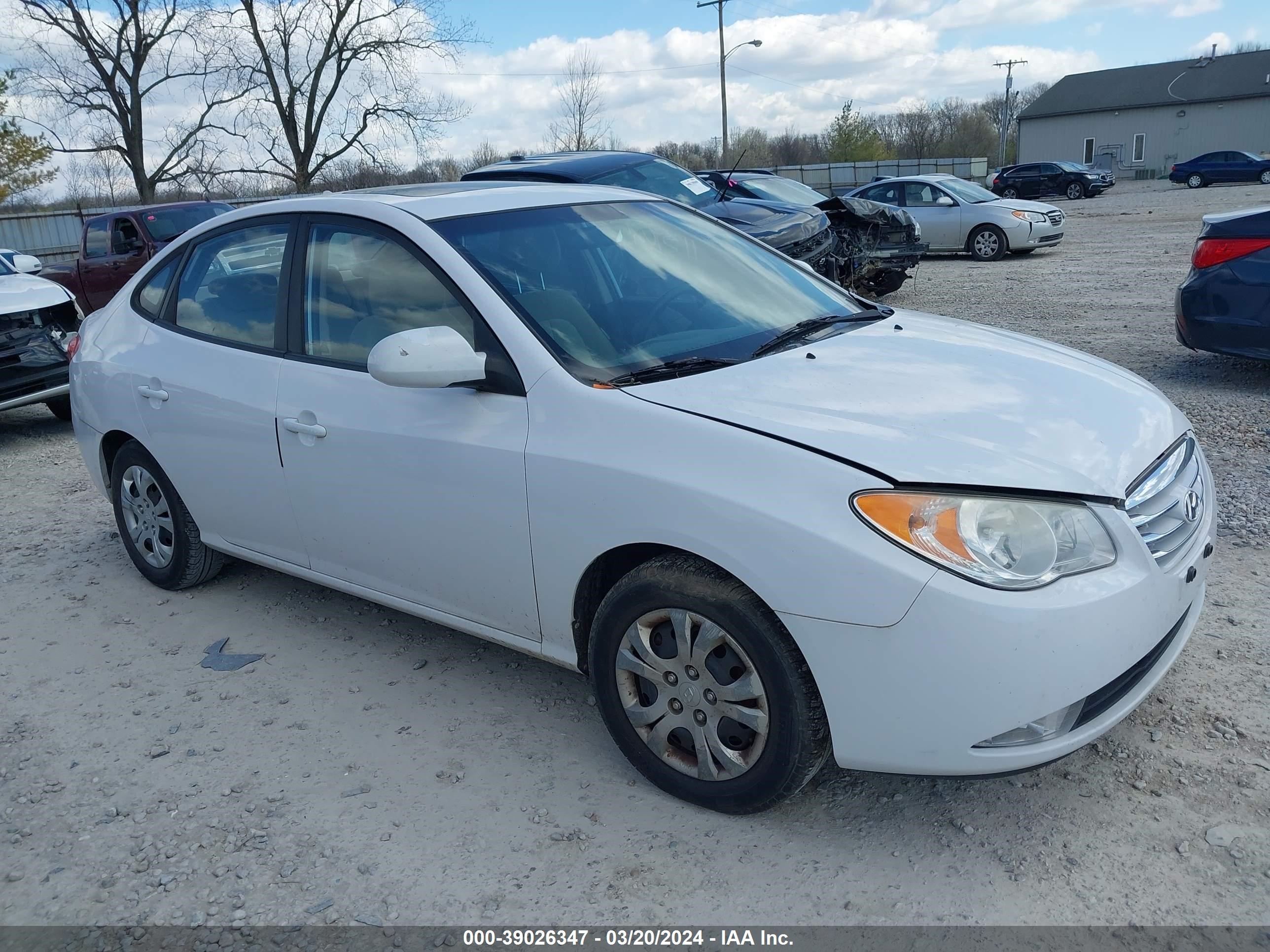 Photo 0 VIN: KMHDU4AD3AU076672 - HYUNDAI ELANTRA 