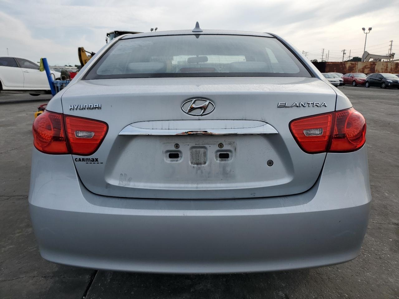 Photo 5 VIN: KMHDU4AD3AU099658 - HYUNDAI ELANTRA 