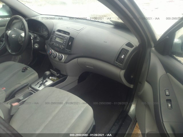 Photo 4 VIN: KMHDU4AD3AU839550 - HYUNDAI ELANTRA 