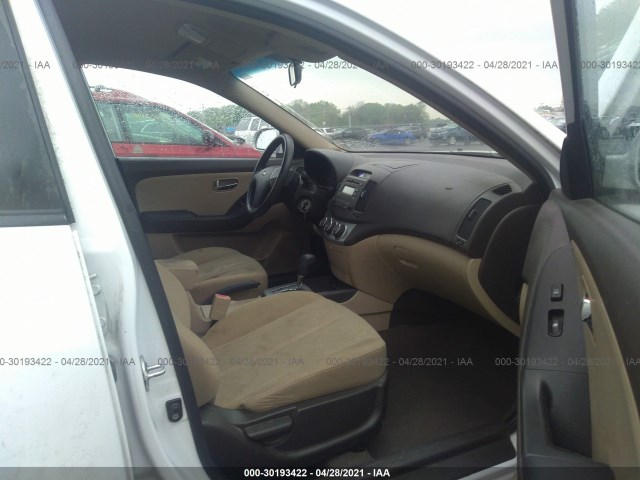 Photo 4 VIN: KMHDU4AD3AU937011 - HYUNDAI ELANTRA 