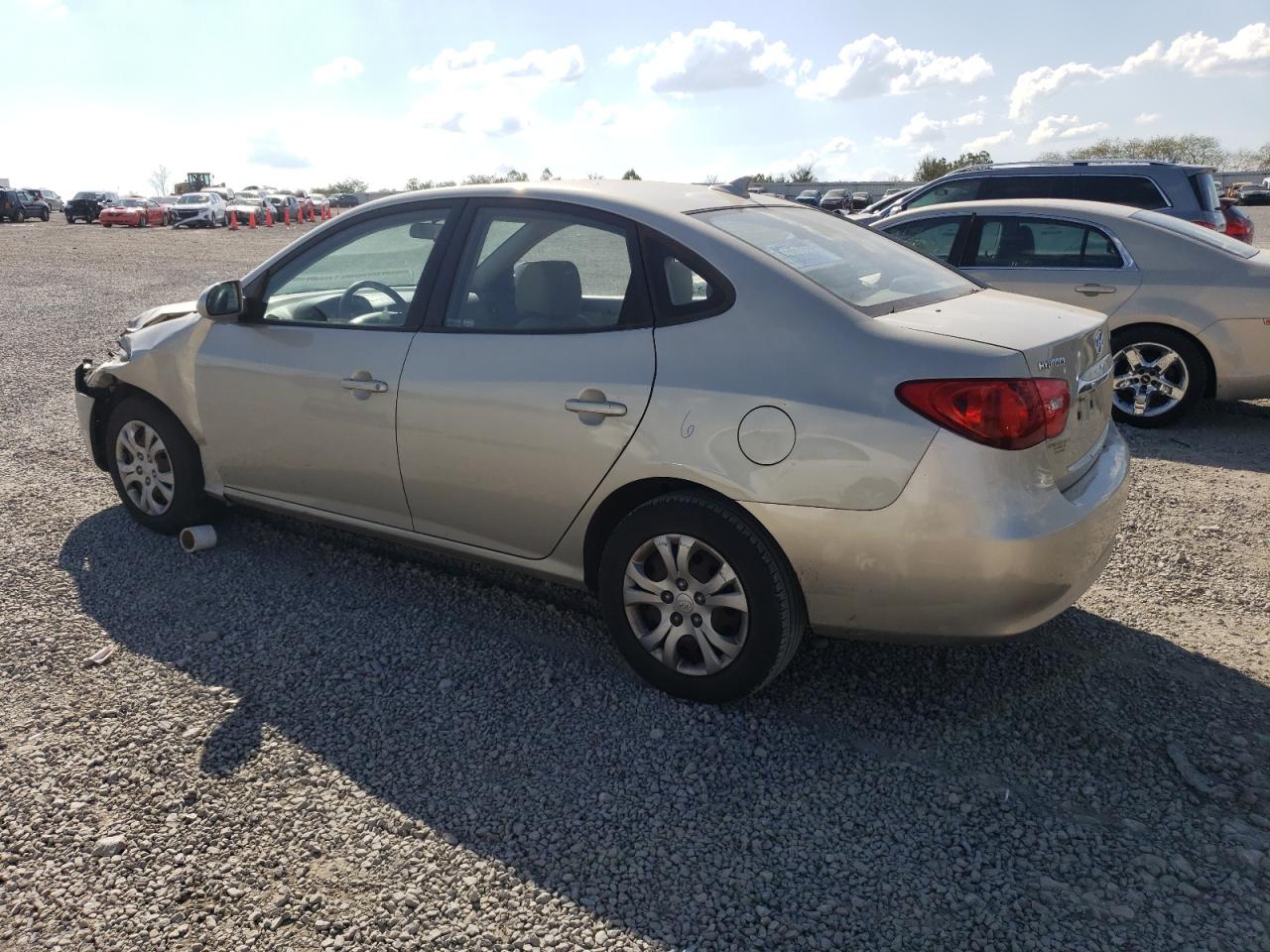 Photo 1 VIN: KMHDU4AD4AU039582 - HYUNDAI ELANTRA 