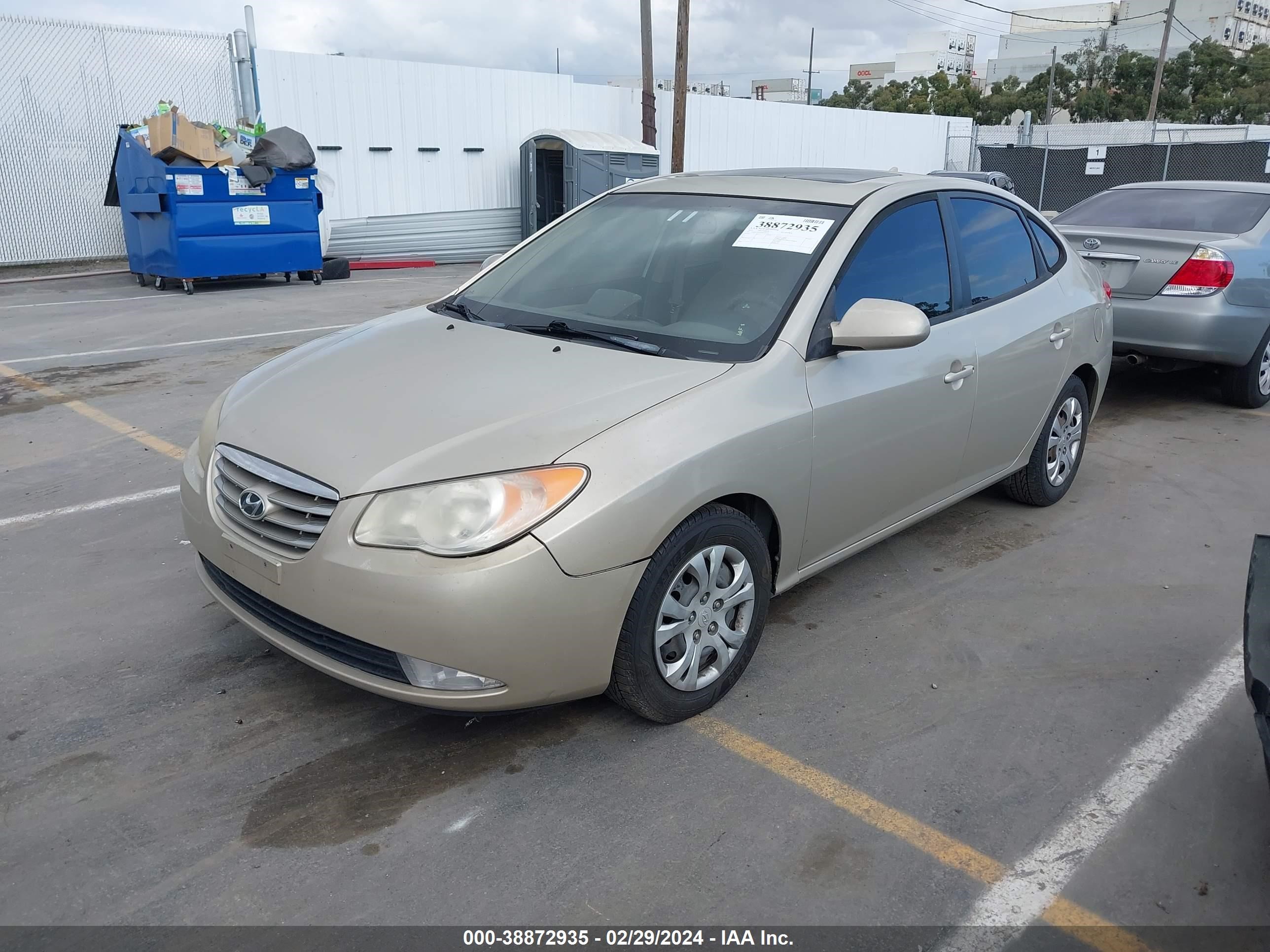 Photo 1 VIN: KMHDU4AD4AU076163 - HYUNDAI ELANTRA 