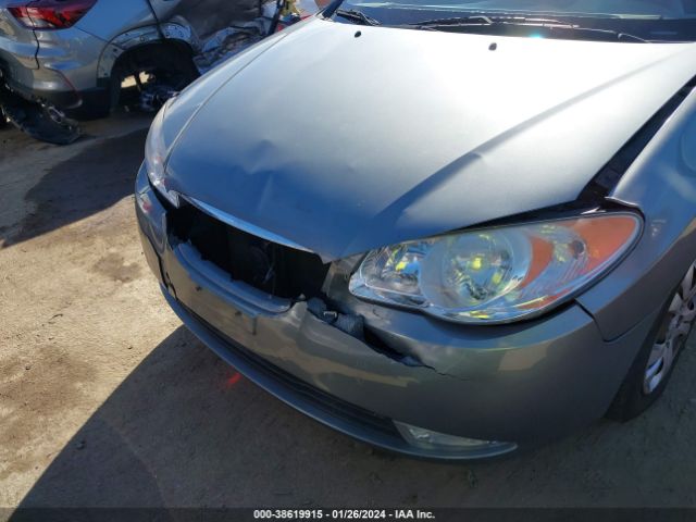 Photo 5 VIN: KMHDU4AD4AU104706 - HYUNDAI ELANTRA 