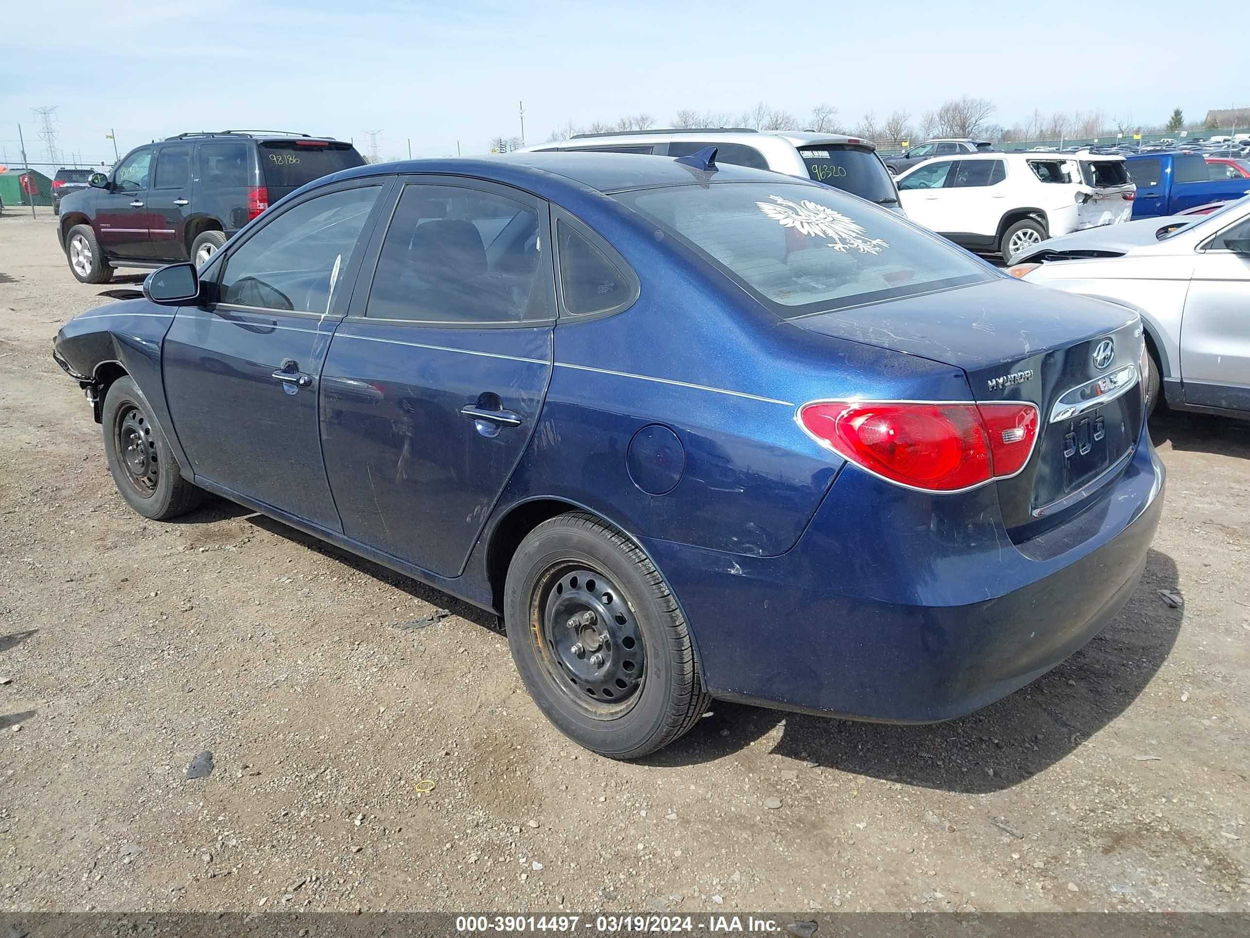 Photo 2 VIN: KMHDU4AD4AU163092 - HYUNDAI ELANTRA 