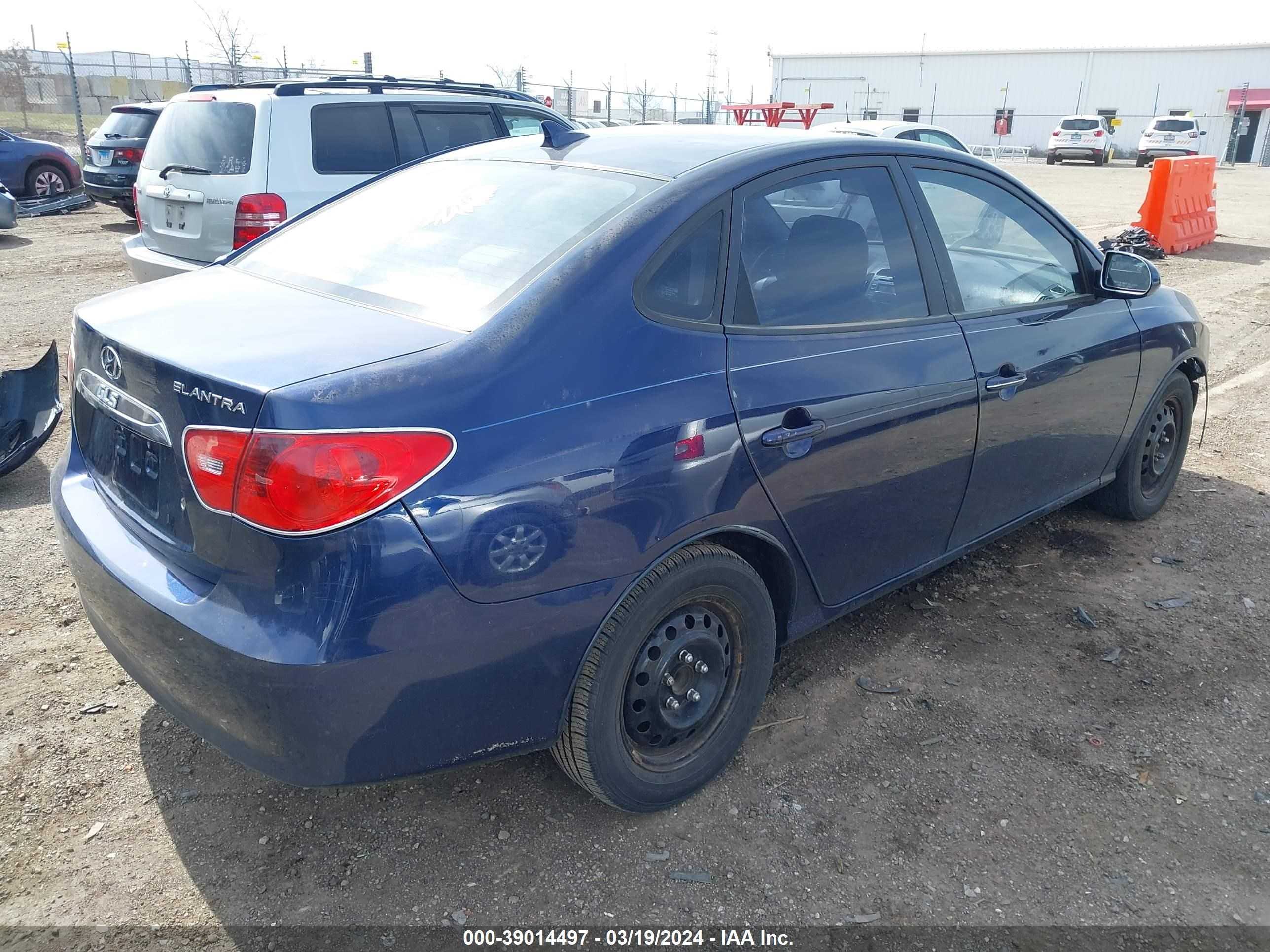 Photo 3 VIN: KMHDU4AD4AU163092 - HYUNDAI ELANTRA 