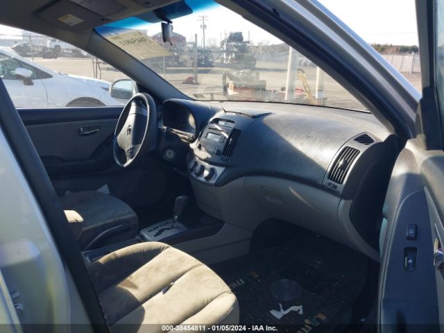 Photo 4 VIN: KMHDU4AD4AU855949 - HYUNDAI ELANTRA 