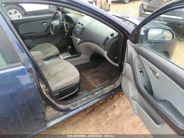 Photo 4 VIN: KMHDU4AD4AU920511 - HYUNDAI ELANTRA 