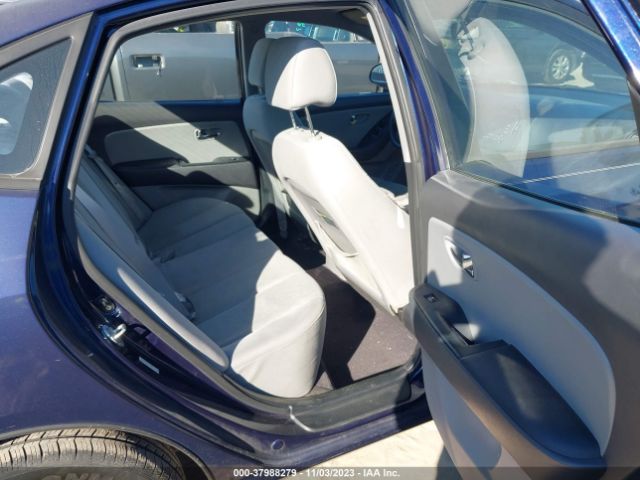 Photo 7 VIN: KMHDU4AD5AU014710 - HYUNDAI ELANTRA 