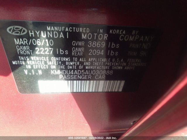 Photo 8 VIN: KMHDU4AD5AU030888 - HYUNDAI ELANTRA 