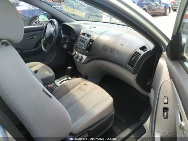 Photo 4 VIN: KMHDU4AD5AU112717 - HYUNDAI ELANTRA 