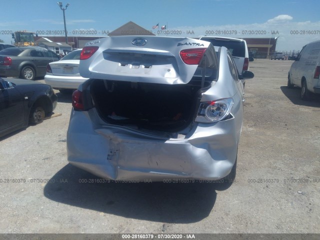 Photo 5 VIN: KMHDU4AD5AU142977 - HYUNDAI ELANTRA 